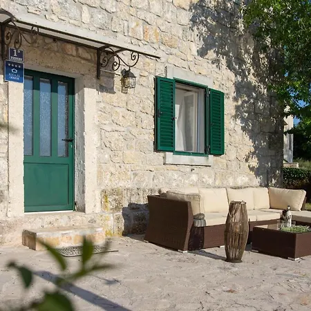 Stunning In With 4 Bedrooms, Wifi And Heated Swimming Pool * Studenci